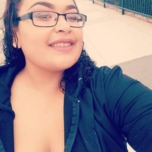 Meet your Posher, Marisa